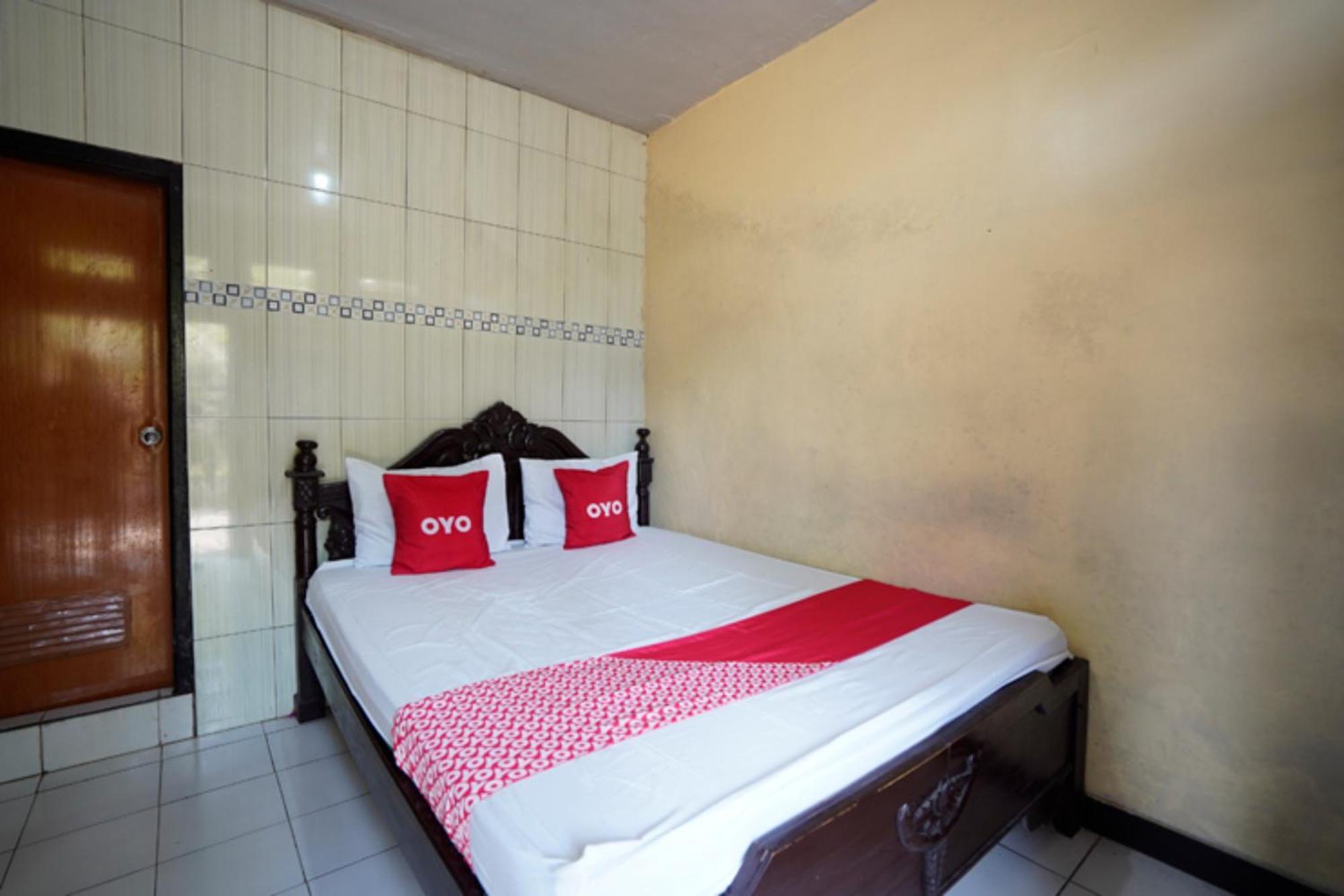 Oyo 927 Carina Hotel Claket Kültér fotó