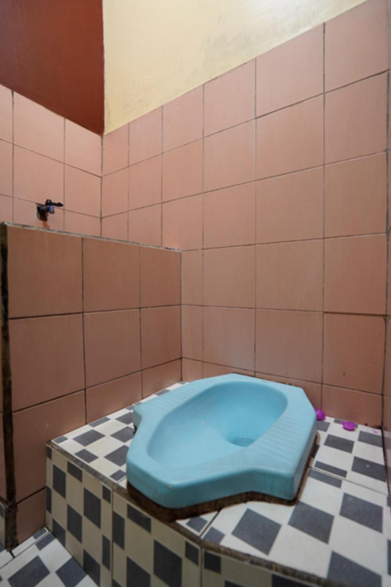 Oyo 927 Carina Hotel Claket Kültér fotó